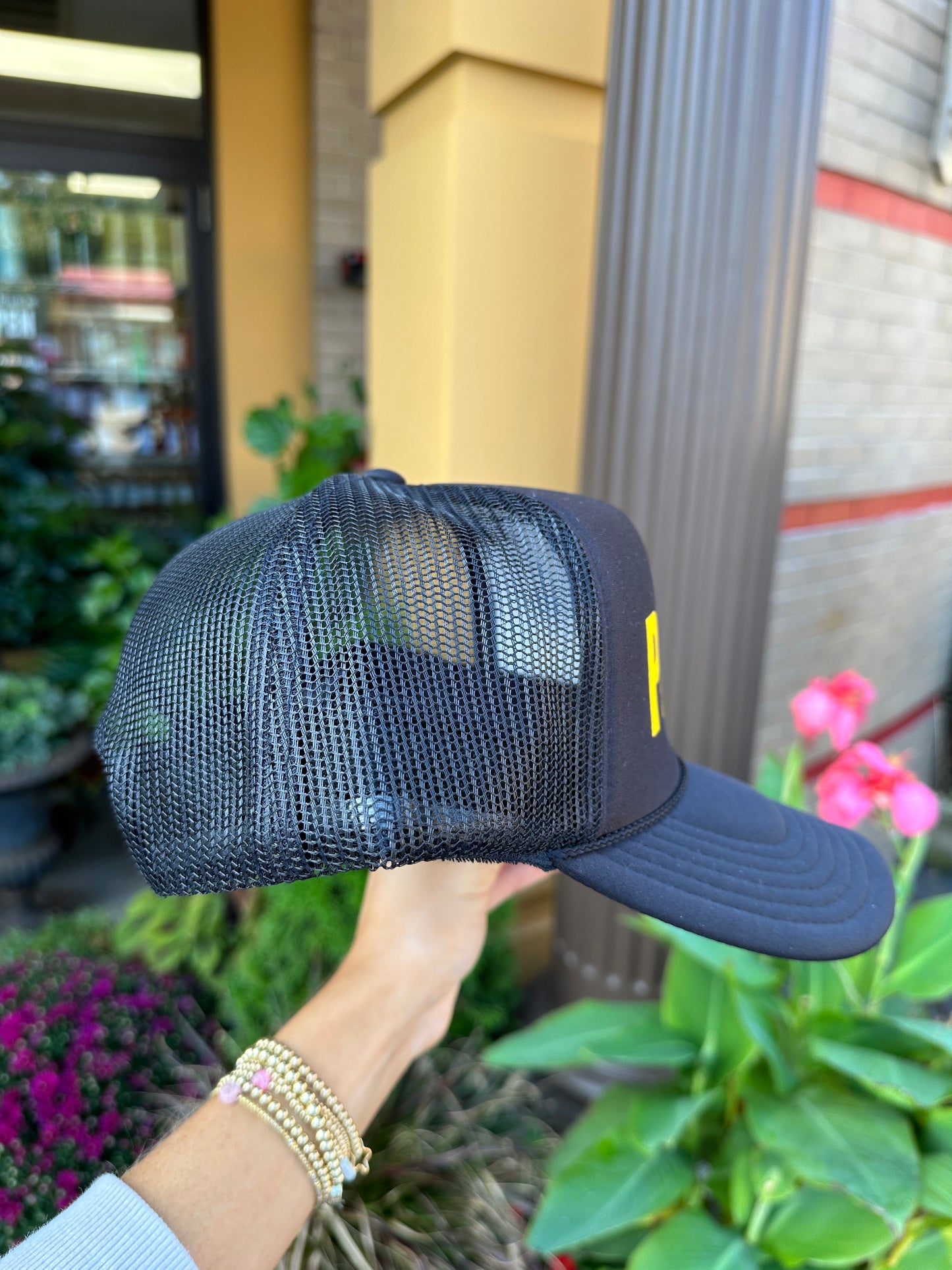 BLACK PASTA TRUCKER HAT